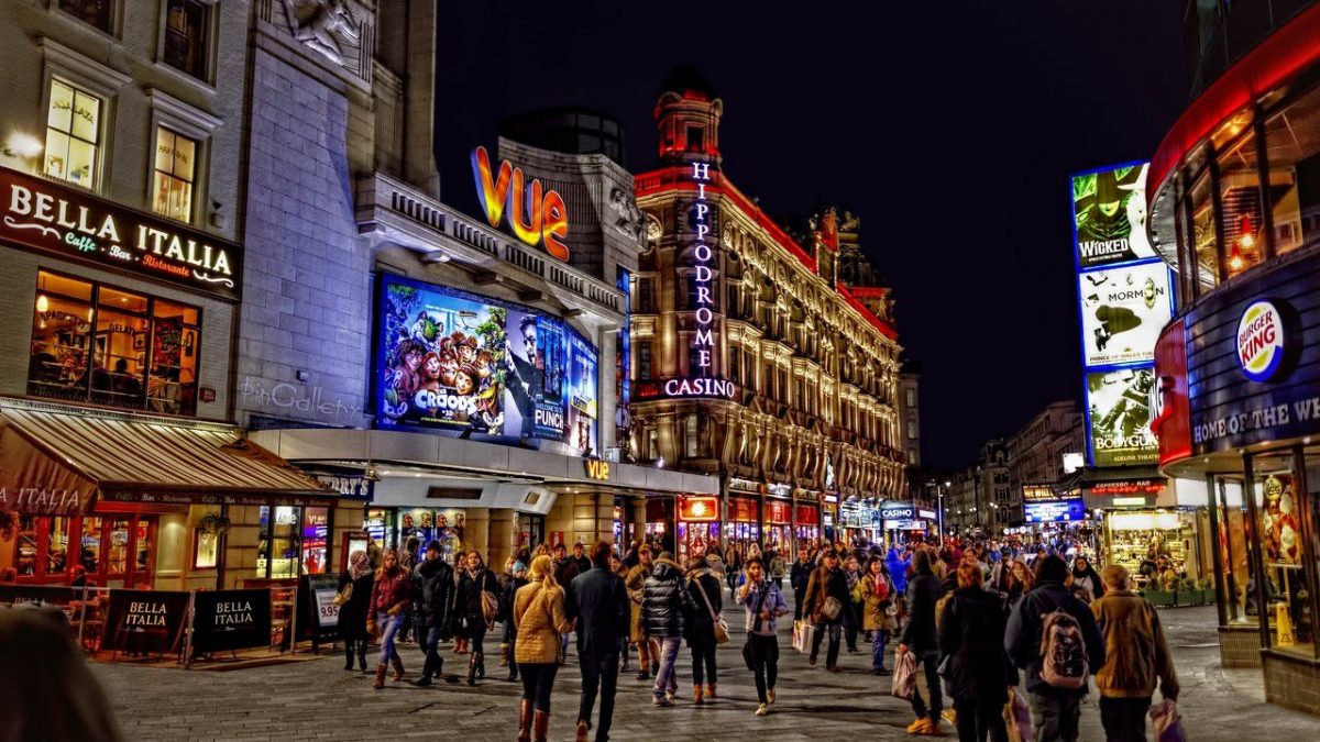 Bond Cleaning West End